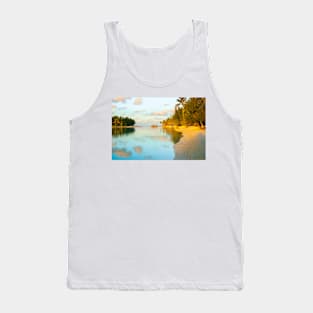 Golden tropical scene at sunset. Tank Top